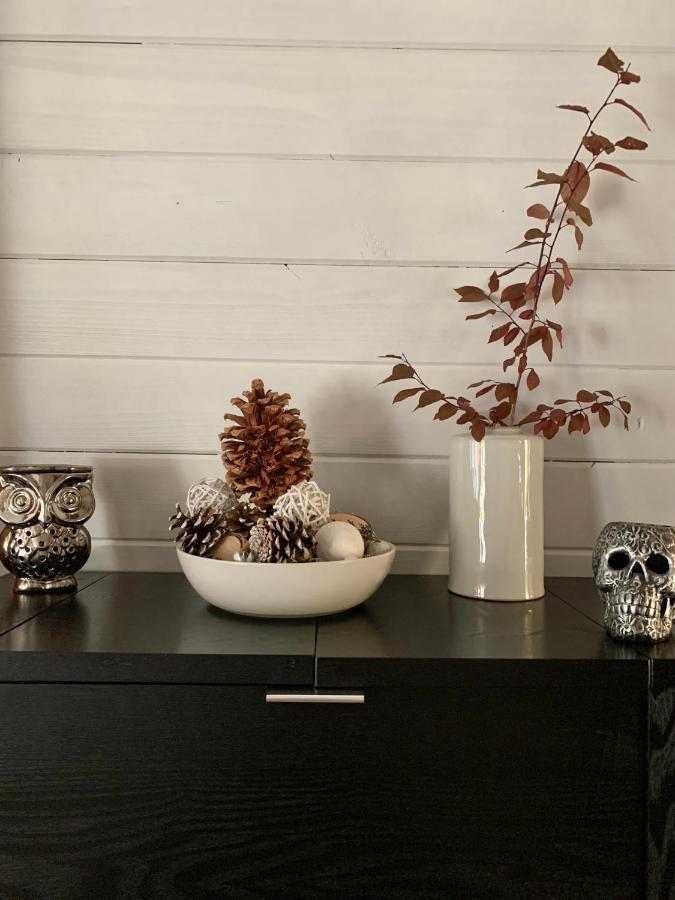 Maison Solange-Red Barn Farmhouse Style- Moonridge Біг-Беар-Сіті Екстер'єр фото